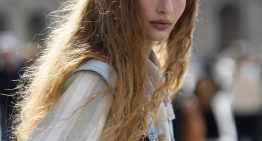 Álex Sestelo, peluquero: «Los rubios mantequilla y vainilla que suavizan las facciones y aportan brillo natural al cabello y serán grandes protagonistas del verano»
