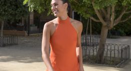 Rocío Laffón y Victoria Federica tienen claro cuál es el escote de tendencia en los looks de invitada