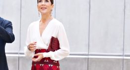 Después de la reina Letizia, Inés Domecq conquista a la realeza europea: Mary Donaldson elige la falda de invitada más bonita de The IQ Collection