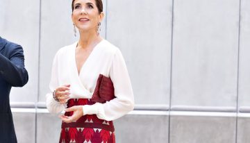Después de la reina Letizia, Inés Domecq conquista a la realeza europea: Mary Donaldson elige la falda de invitada más bonita de The IQ Collection