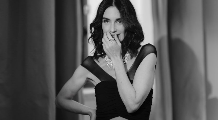 Paz Vega: «Los 50 te cambian, es el momento de empezar a ser un poquito egoísta y a disfrutar de lo que queda por delante, que es mucho y muy bonito»