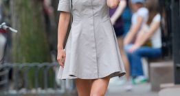 Dice una estilista de TELVA que ayer llegó a Zara el único vestido que necesita una mujer de 40 (y +) en su armario este verano
