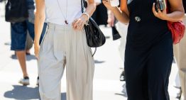 Las expertas en moda combaten el calor en París: de la falda que todas llevan al zapato tendencia que ha sustituido a las sandalias