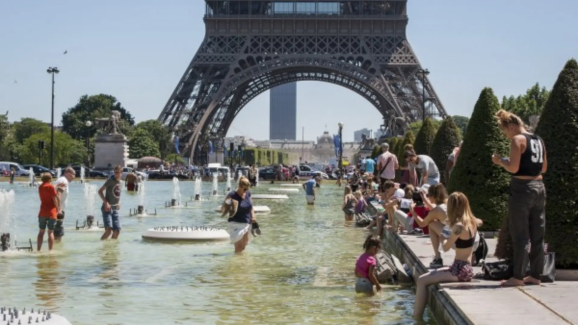 El Gobierno francés viajará a España para aprender cómo afrontar las olas de calor: «Madrid funciona con 40 grados»