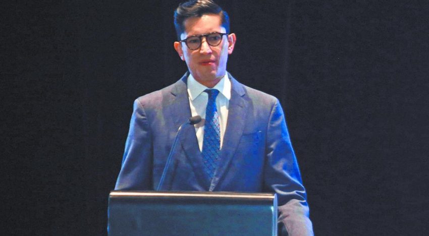 Canciller Velasco descarta notificación de EU sobre presunta revocación de visas a gobernadores
