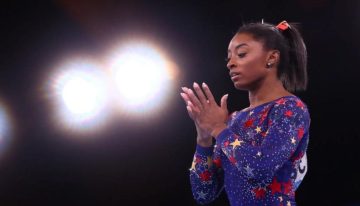 Simone Biles dice que sufrió una «aterradora» emergencia médica
