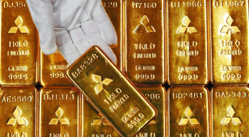 Oro cayó ante temor inflacionario y apuestas a tasas más altas