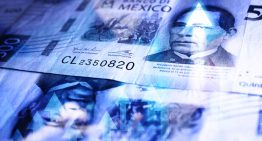 Peso mexicano avanza levemente frente al dólar ante panorama de tasas en México y EU