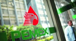 Pemex confirma derrame de aceite en Manzanillo