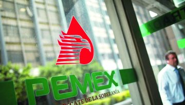 Pemex confirma derrame de aceite en Manzanillo