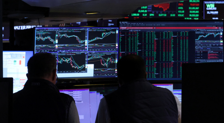 Wall Street cae con fuerza ante preocupaciones por inflación y tensiones en Oriente Medio