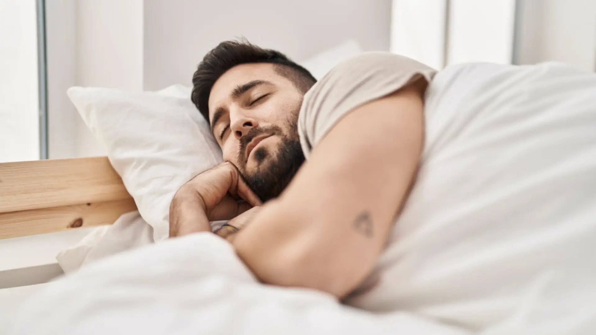 Un estudio relaciona levantarse a la misma hora (incluso los fines de semana) con una mejor calidad del sueño
