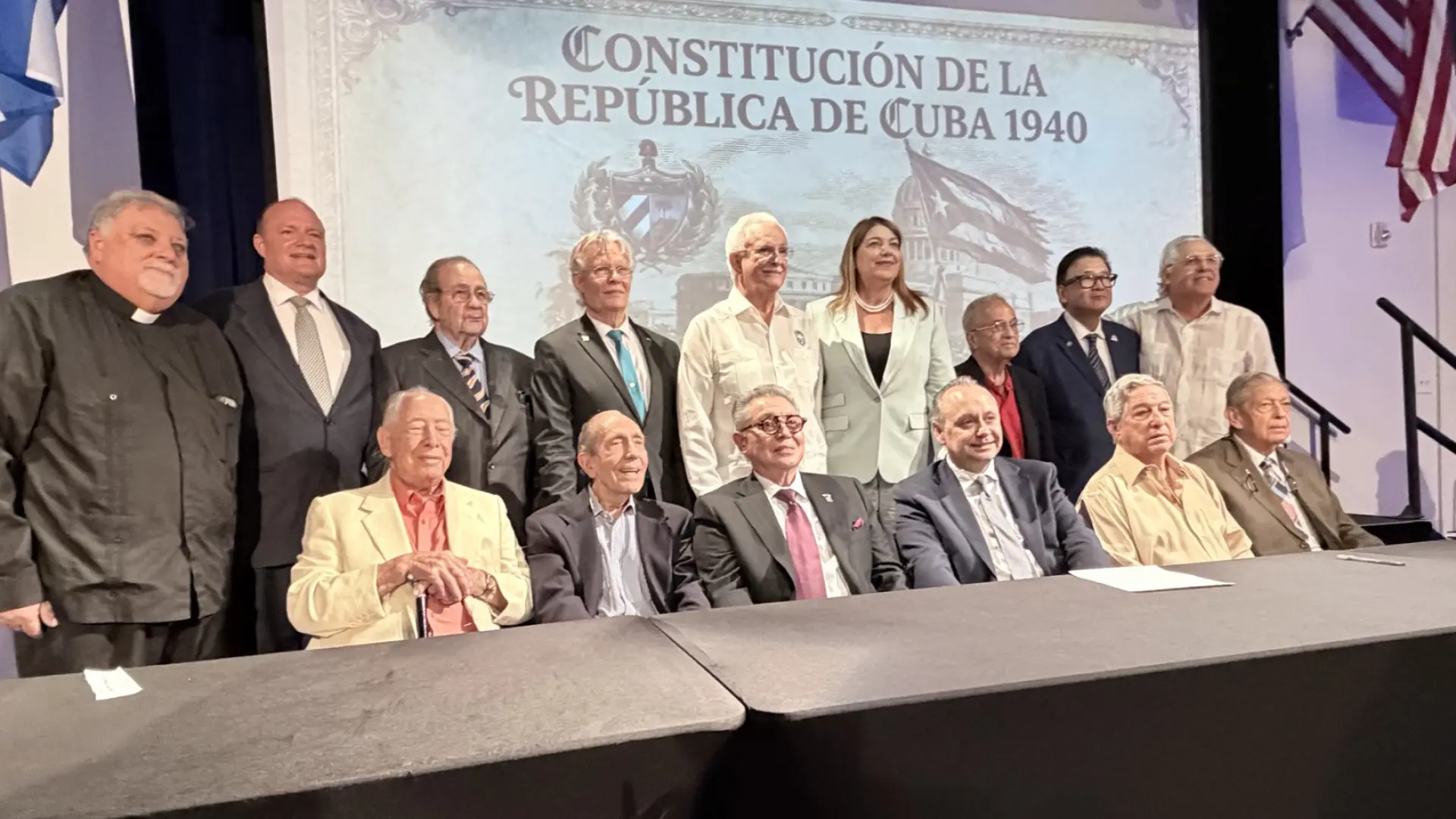 El exilio en Miami propone restaurar la Constitución de 1940 ante un eventual cambio en Cuba