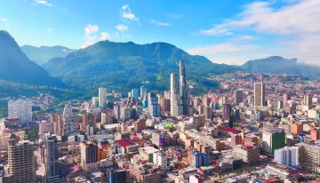 Persiste preocupación fiscal en Colombia rumbo a relevo de Petro