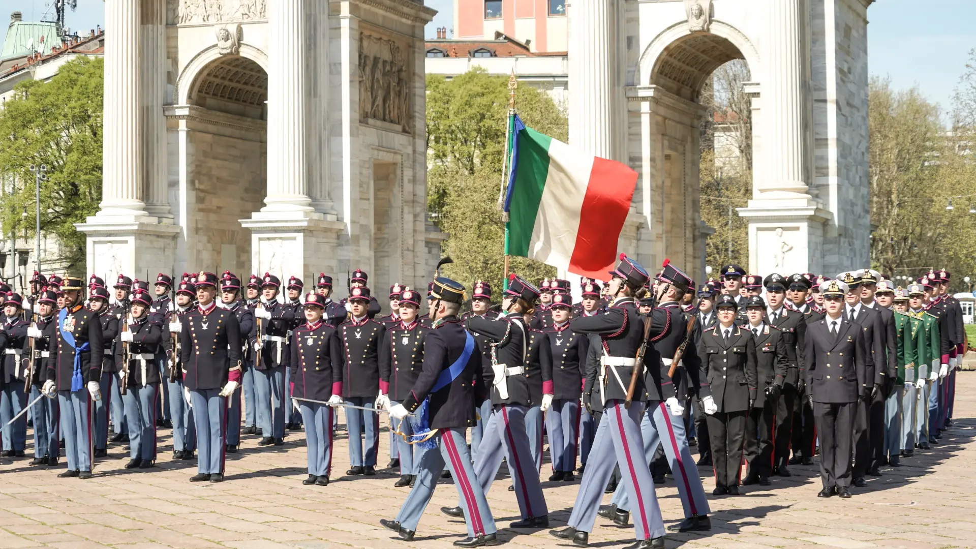 Detenido un profesor de una escuela militar de Italia por abusar de siete alumnos