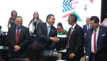 Refrenda alcalde de Ciudad Juárez, Pérez Cuéllar “Acuerdo de Ciudades Hermanas” con El Paso, Texas