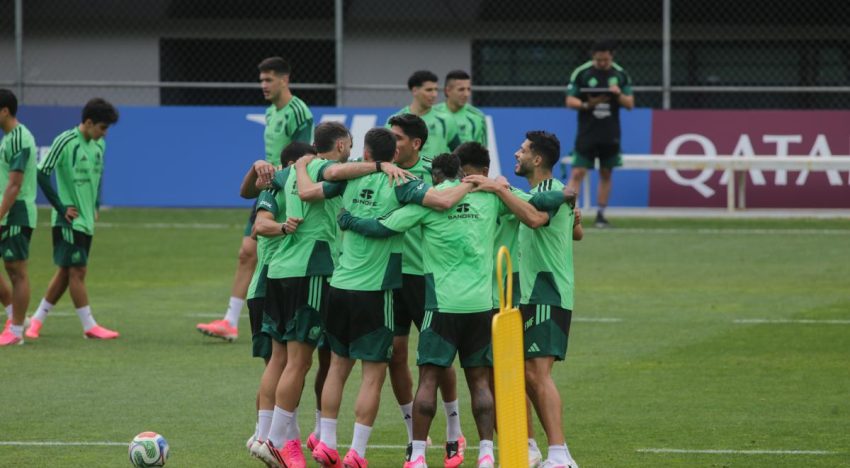 Selección Mexicana afianza armonía interna; la externa, aún en duda