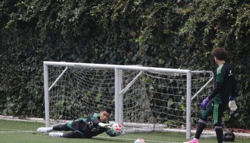 Portería Tricolor: autoridad y estafeta en la última práctica