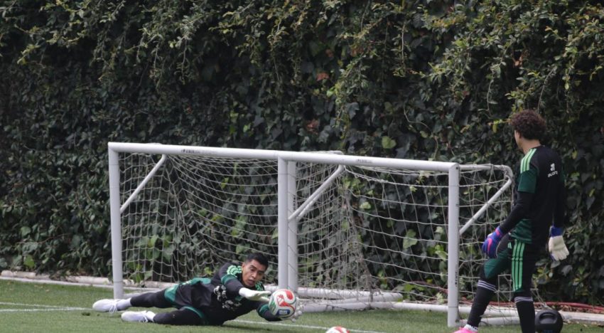 Portería Tricolor: autoridad y estafeta en la última práctica