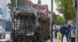 Belfast se prepara para nueva ola de protestas tras disturbios antimigratorios