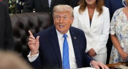 Trump pide mantener programa de vigilancia a extranjeros ante Mundial y festejos en EU