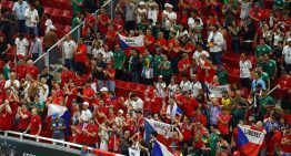 Las gradas vacías en un partido del Mundial reavivan la preocupación por el precio de las entradas