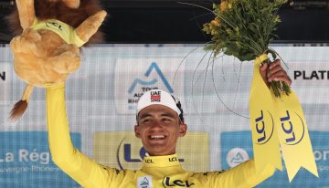 Isaac del Toro se reivindica a tres semanas del Tour de Francia