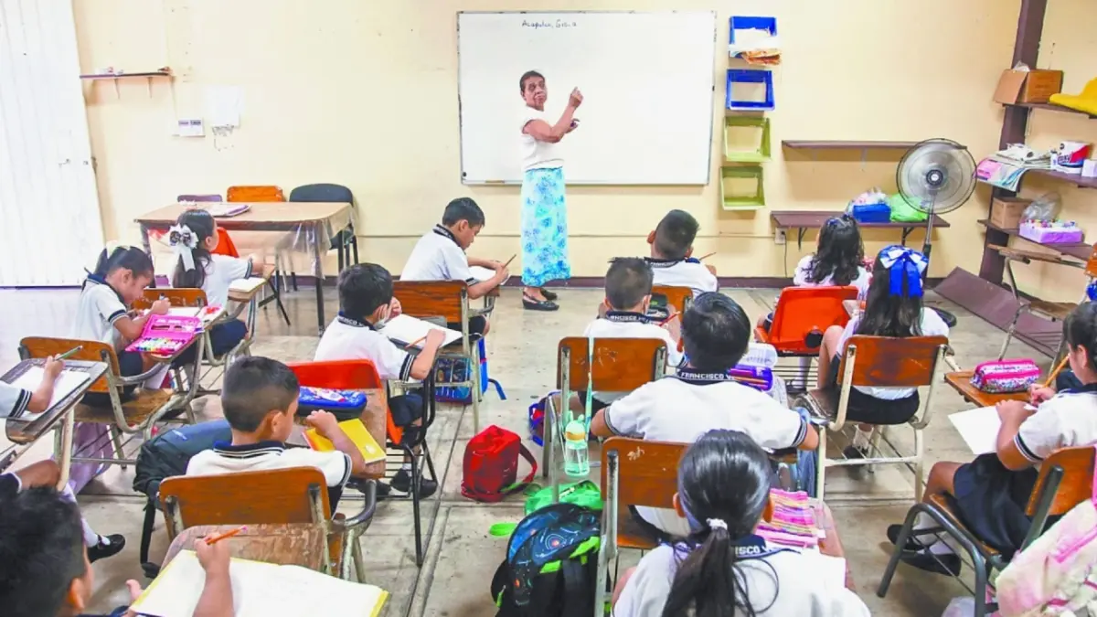 Regreso a clases tras el paro de la CNTE: reabren más de 12,000 escuelas en seis estados