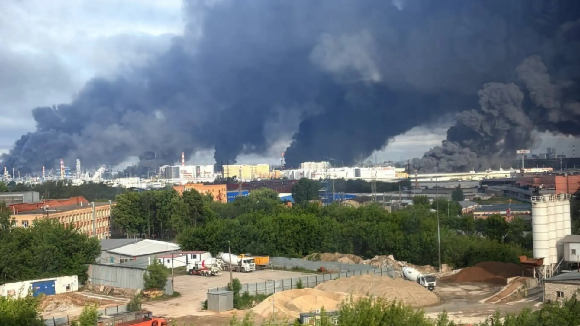 Zelenski, tras ataque masivo a la capital rusa: «Si arde Ucrania, va a arder vuestro Moscú»