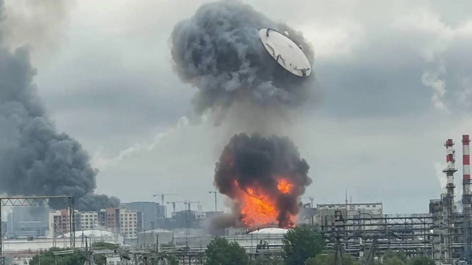 Moscú se blinda ante los masivos ataques ucranianos con drones: Kiev lanzó más de 600 solo en el último ataque