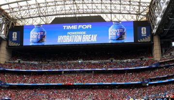 Pausas para hidratación en el Mundial, ¿salud o interés comercial?