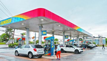 Bessent insta a minoristas de gasolina a bajar los precios por el 250 aniversario de EU