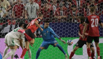 Austria empata 3-3 ante Argelia en el descuento y enfrentará a España en dieciseisavos del Mundial
