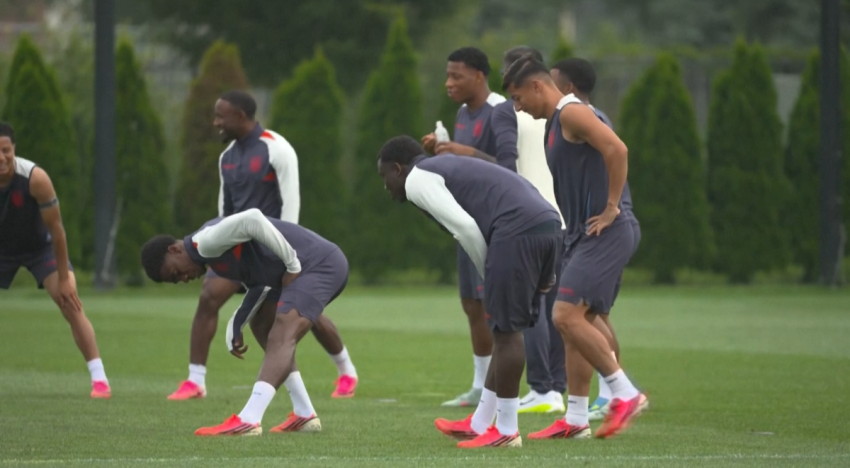 Ecuador prepara duelo decisivo ante México