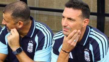 Scaloni, entre el dolor por la baja de Balerdi y el dilema de los 'tocados': «La desgracia del Flaco nos hace replantear otras situaciones»