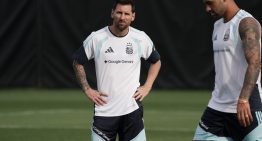 El entrenamiento de la Selección fue el mejor refugio para Lionel Messi: sonrisas, contención y naturalidad para pensar en Austria