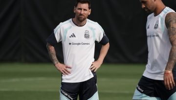 El entrenamiento de la Selección fue el mejor refugio para Lionel Messi: sonrisas, contención y naturalidad para pensar en Austria