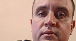 Familiares del mayor César Girón exigen su libertar cerca de la embajada de EEUU en Caracas