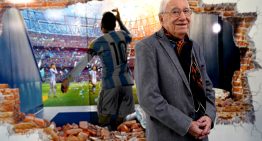 Macaya Márquez y un viaje de 18 Mundiales: «El VAR es muy confuso; hay diez penales por partido que no se cobran»
