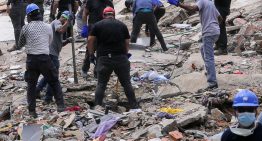 Caraqueños esperan por buenas noticias de familiares atrapados en edificios tras terremoto