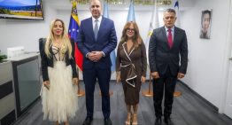 Larry Devoe asume la presidencia del Consejo Moral Republicano
