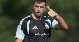 Selección Argentina: pulgar arriba para el Dibu Martínez y Nico Paz, que se sumó al trabajo con el resto del grupo