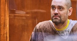 Nick Reiner pidió acceso al millonario fondo familiar para su defensa legal por el asesinato de sus padres