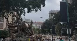 Reportan el colapso de dos edificios en Los Palos Grandes luego del terremoto