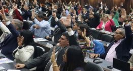 El chavismo ahora busca desesperadamente abrir inversiones en el sector eléctrico