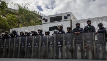 Foro Penal advirtió sobre riesgos legales en traslados irregulares de presos políticos