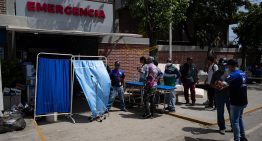 Ansiedad y desconcierto en los hospitales venezolanos: “No sabemos a quién creer”