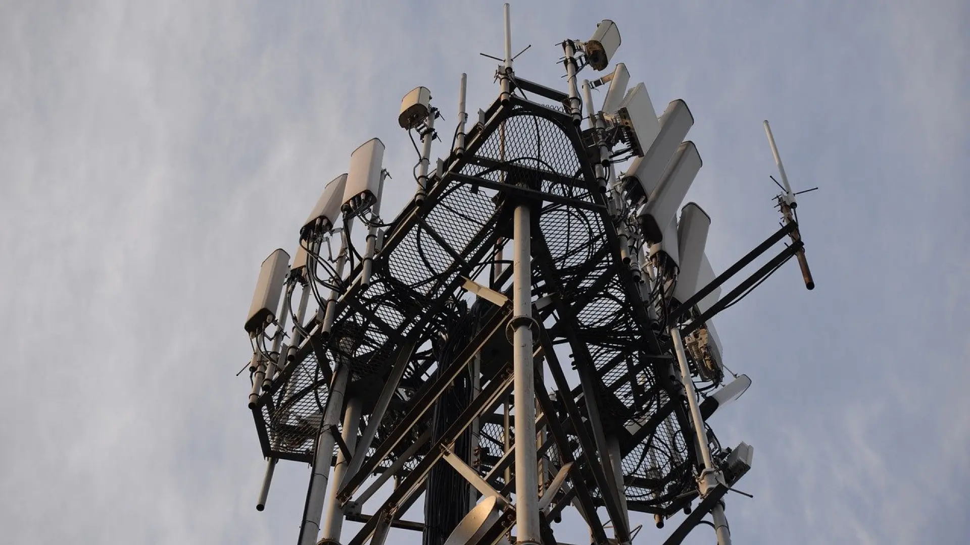 La UE alcanza el 96,8% de cobertura 5G pero solo controla el 9% del mercado mundial de semiconductores