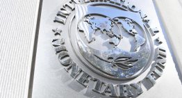 FMI asegura que subida del crudo está generando una inflación mundial