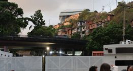 Máxima tensión en Caracas: Así fue el traslado masivo de presos políticos desde El Helicoide (VIDEOS)